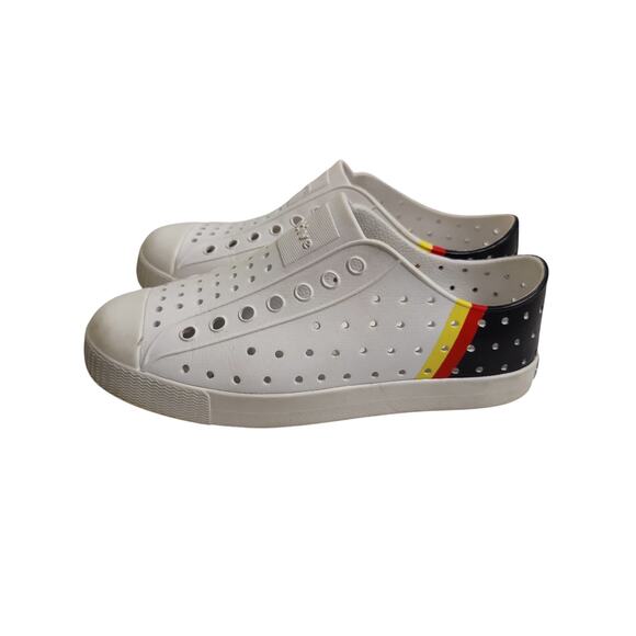 Native Jefferson Sneakers Boys Girls J1 White Black Stripe Sneaker Water Shoes - Picture 2 of 8